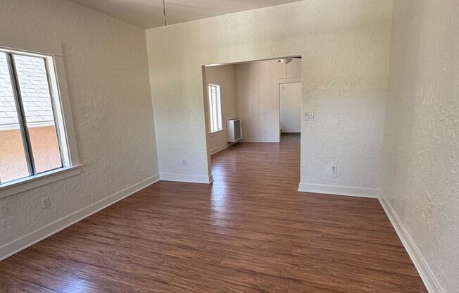 1 bed, 1 bath, $2,000, Unit 2252 1/2