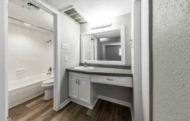 1 bed, 1 bath, 800 sqft, $739, Unit 151-H