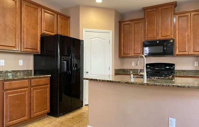 9332 PEARBLOSSOM SKY AVE