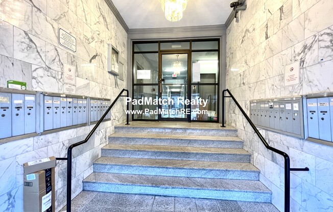 11 Royce Rd