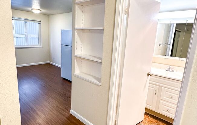 1 bed, 1 bath, 475 sqft, $1,495, Unit 406