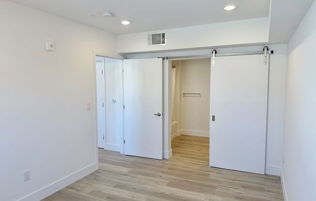 1 bed, 1 bath, 607 sqft, $2,440, Unit 602