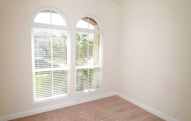 Immaculate Rental Now Available in the Coveted Turning Stone Subdivision - Cibolo! Realtor Commission: $550