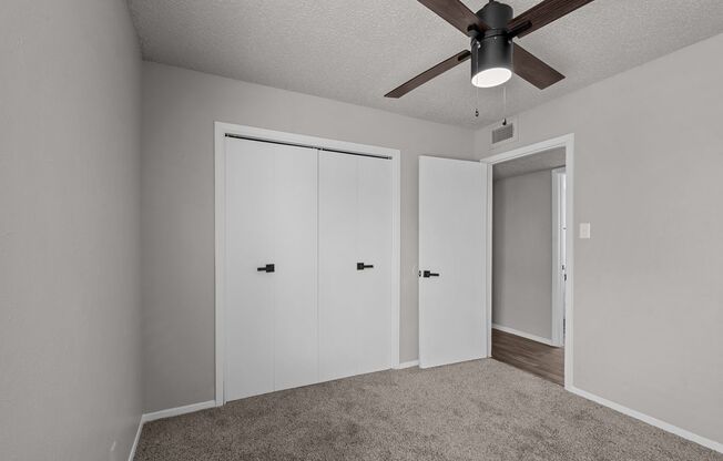 2 beds, 1 bath, 815 sqft, $1,399, Unit 306 B