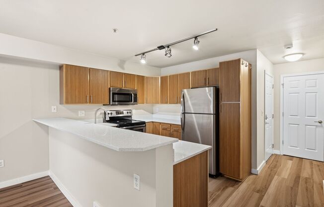 1 bed, 1 bath, 698 sqft, $2,095, Unit 105
