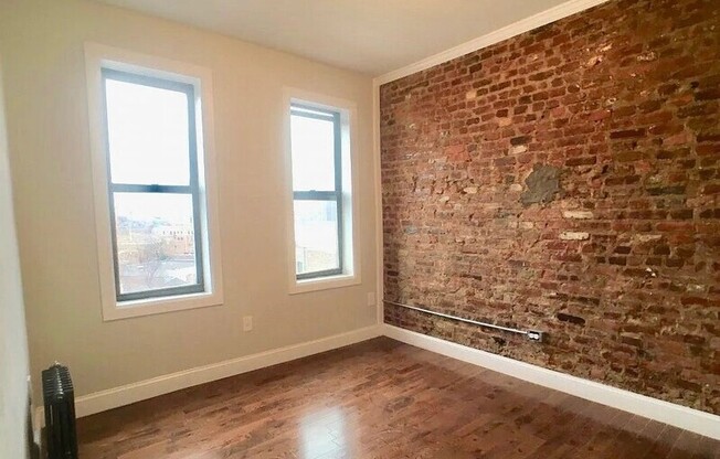 117 POST AVE