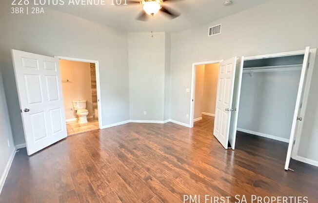 228 LOTUS AVE