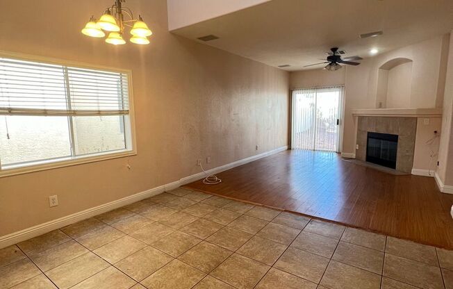 ARLINGTON RANCH GATED COMMUNITY HOME WITH MASTER BEDROOM DOWNSTAIRS