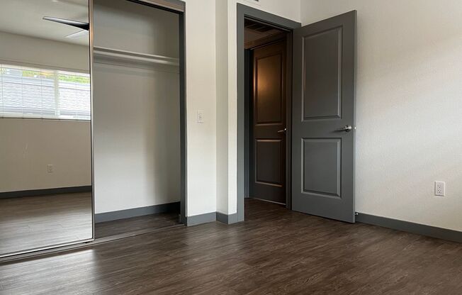 2 beds, 2 baths, 1,000 sqft, $3,110, Unit C078