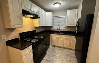 2 beds, 1.5 baths, 1,000 sqft, $1,295, Unit D