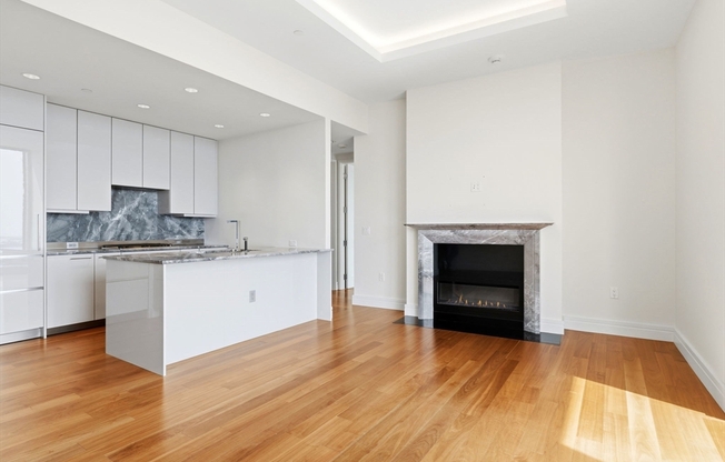 2 beds, 2.5 baths, 1,403 sqft, $16,500, Unit 5203