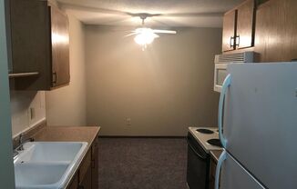 1 bed, 1 bath, 600 sqft, $1,099, Unit 111