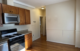 1 bed, 1 bath, 500 sqft, $2,200, Unit C