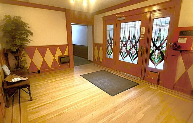 Melcliff Apartments