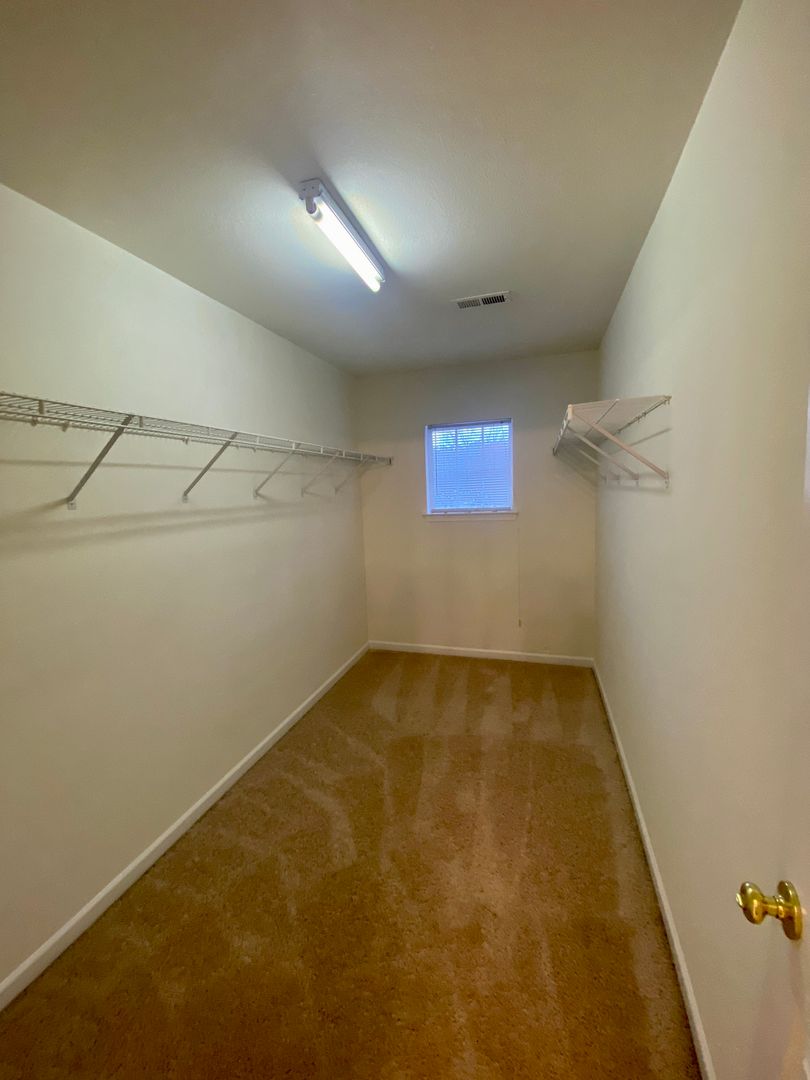 3BR/2.5BA Townhouse in Ballantyne