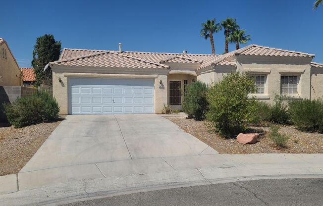 North las Vegas 1 story 3 bedroom , 2 bath  home.