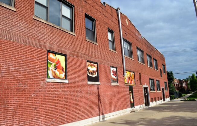 3257 W. Montrose