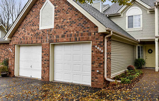 Birch Lake Townhomes - Exterior