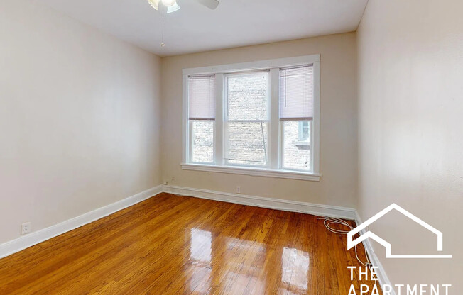 1544 W BIRCHWOOD AVE