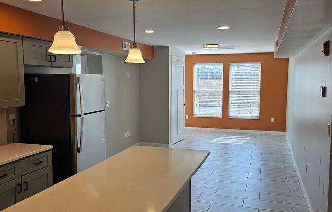 3 beds, 2 baths, 1,218 sqft, $1,450, Unit Neptune 207