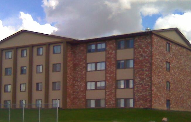 1 bed, 1 bath, 575 sqft, $997, Unit 3-40