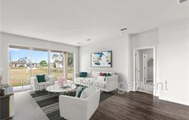 305 NORTHWEST 18 PL