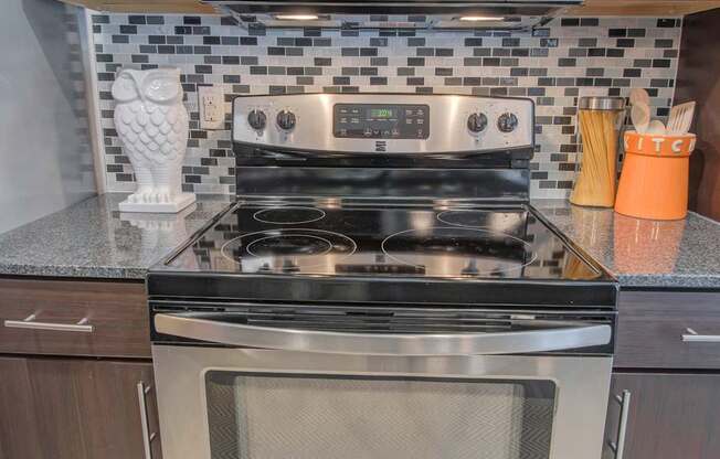 Welcome to Legacy Flats - San Antonio Apartments