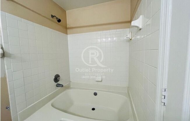 2 beds, 2 baths, $1,550, Unit Unit # 2282