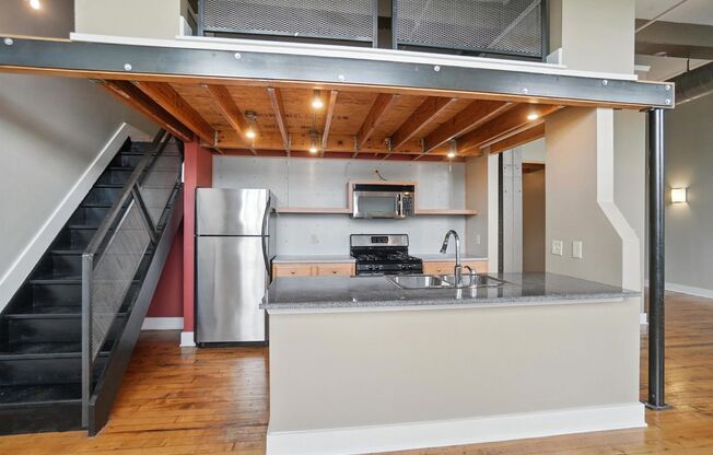 1 bed, 1 bath, 881 sqft, $1,441, Unit 3301-206