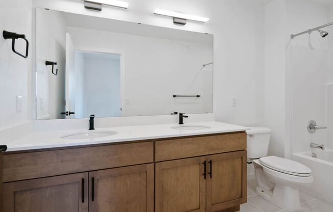 2 beds, 2 baths, 966 sqft, $2,600, Unit 418