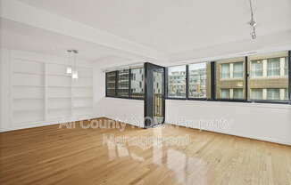 1140 23rd St NW Unit 202