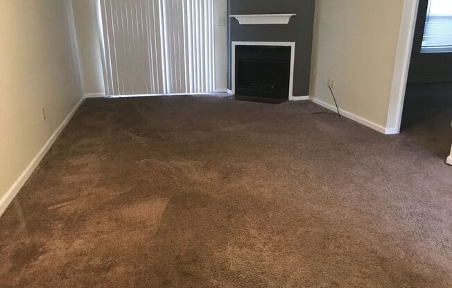 1912 Peach Creek Court