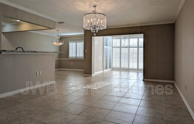 2325 COSTA VERDE BLVD