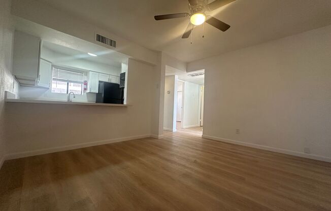 2 beds, 1 bath, $1,300