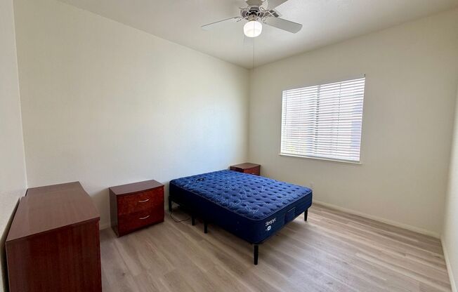 4 beds, 2.5 baths, $2,350