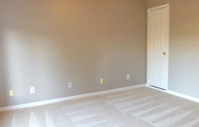 Ballantyne Village Townhome for Immediate Lease!