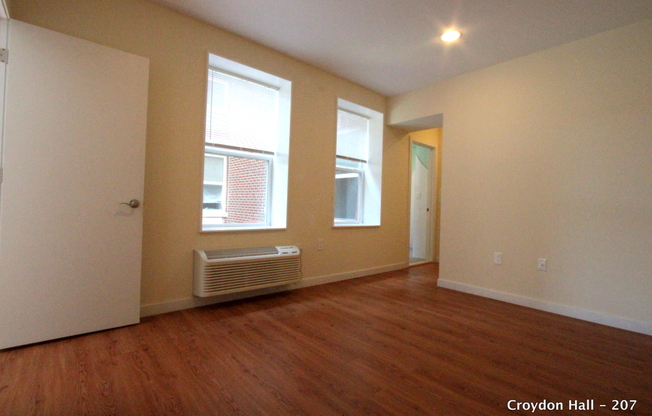 2 beds, 2 baths, 750 sqft, $1,985, Unit 207