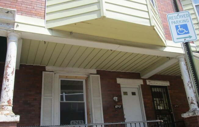 Front Porch Row - Oak Lane