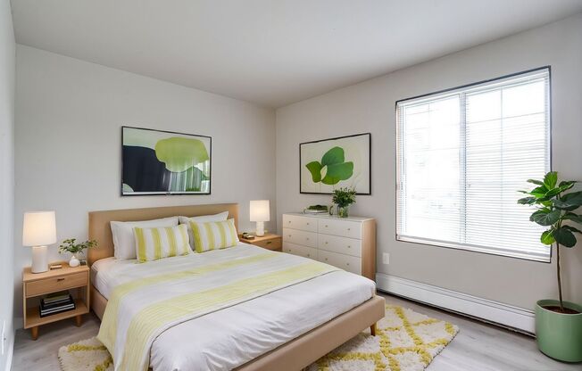 2 beds, 1 bath, 850 sqft, $999, Unit D207