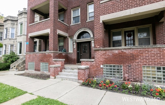 5417 S DREXEL AVE