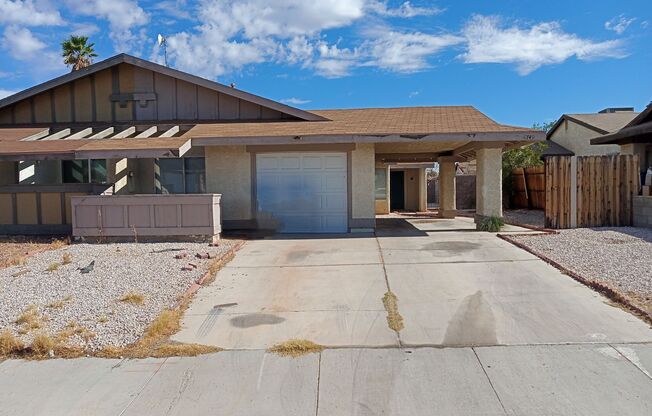 Welcome to this cozy 3-bedroom, 2-bathroom home!