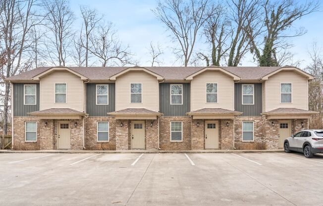 E Knollwood Cir - 1560