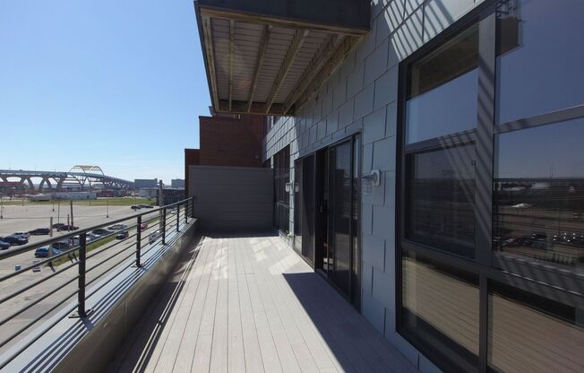 2 beds, 2.5 baths, 1,580 sqft, $3,350, Unit 410