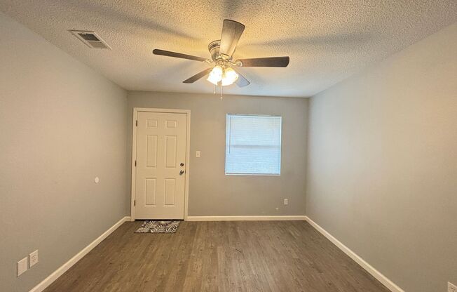 1 bed, 1 bath, $945