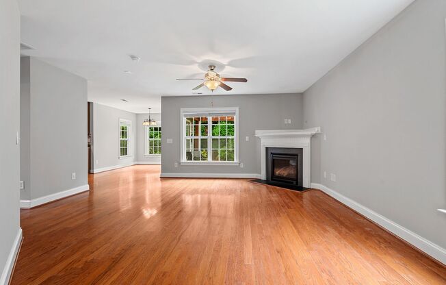 Charming 4-Bedroom Home in Braxton Village – Prime Holly Springs Location!