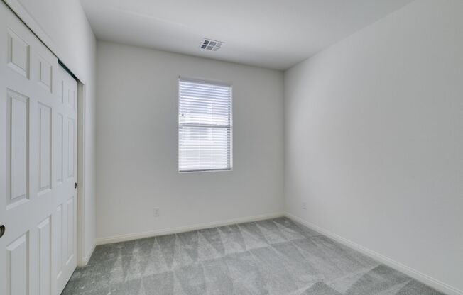 3 beds, 2.5 baths, $1,895