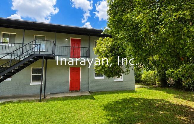 1011-1013 Dewitt Drive