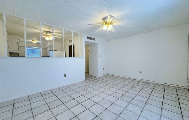 Northeast El Paso 3 Bed Refrig A/C