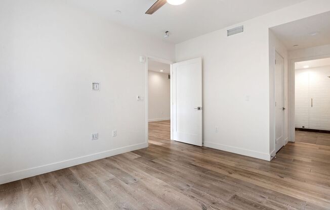2 beds, 2 baths, 979 sqft, $5,395, Unit 304