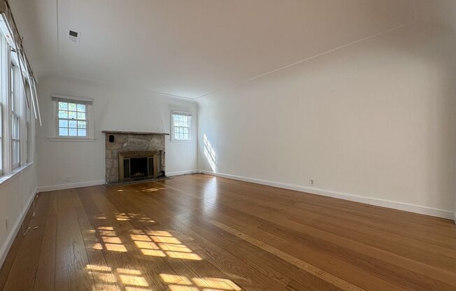 Charming Updated 4BR Home on Prime Corner Lot in Old Palo Alto